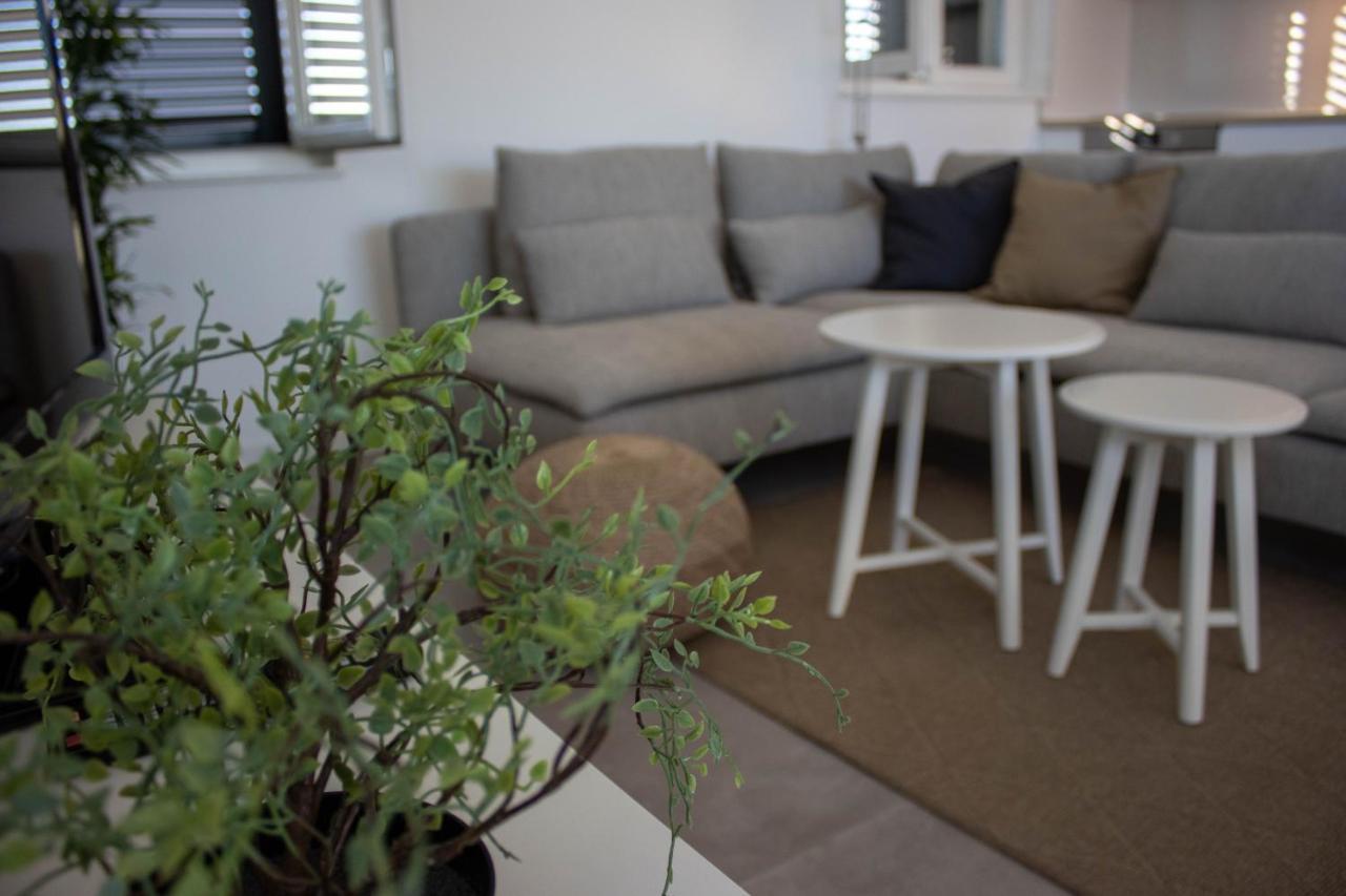 Apartman Senka Biograd Na Moru Exterior foto